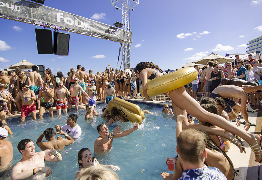 MANDALA BEACH 10