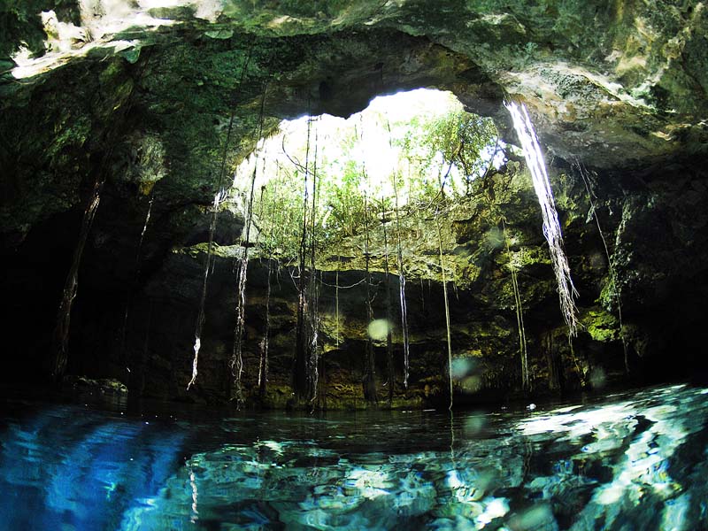 CENOTE TAJMA HA