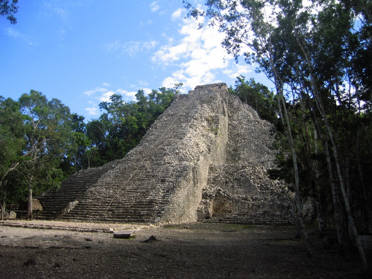 Cobá